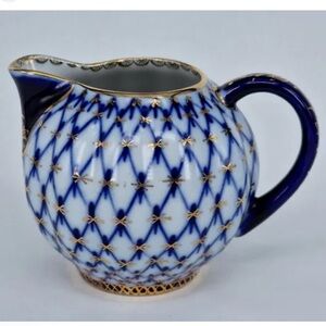 Vintage Lomonosov Porcelain Cobalt Net Creamer Tulip 7 fl. oz/205 ml